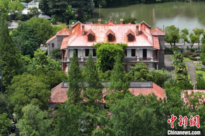 濠南別業(yè)是張謇先生的故居，建于1914年，如今是全國重點文物保護單位南通博物苑的重要組成部分。　泱波 攝
