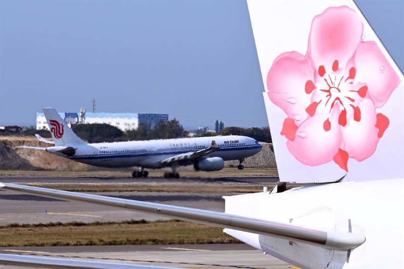 兩岸航線登機(jī)前，8月30日起不用再做快篩或核酸。（本報資料照片，陳麒全攝）.jpg