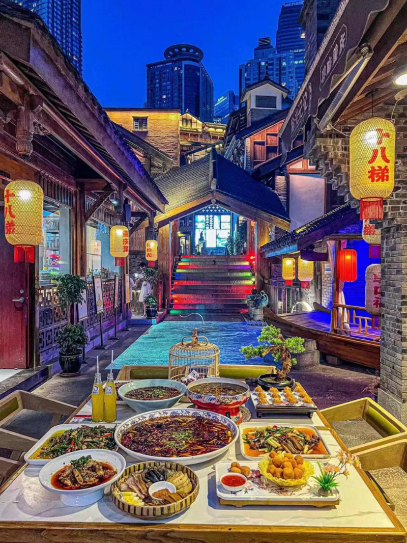 十八梯美食云集。景區(qū)供圖 華龍網(wǎng)發(fā)