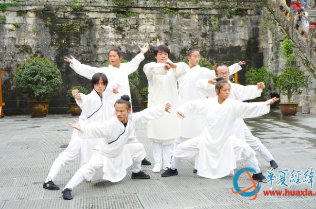 八極拳、玄功刀、龍華拳、太乙玄門劍…… 武當(dāng)武術(shù)看這里
