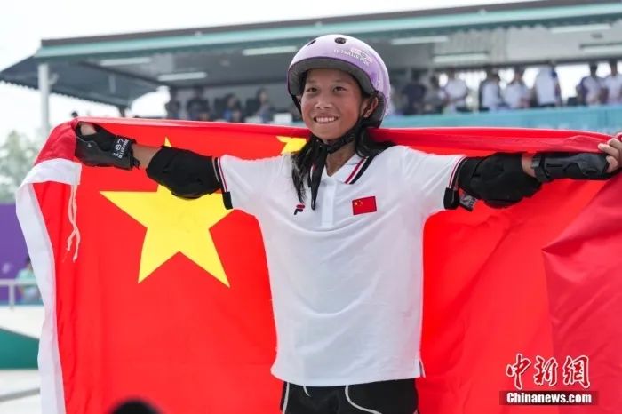 圖為崔宸曦慶祝勝利。<a target='_blank' href='/'>中新社</a>記者 田博川 攝