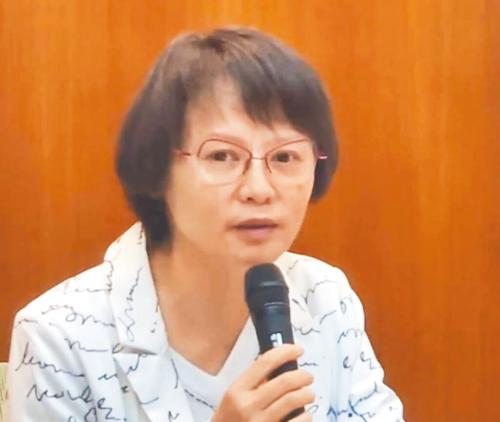 臺(tái)北第一女子高中語文老師區(qū)桂芝。 圖片來源：臺(tái)灣“中時(shí)新聞網(wǎng)”.jpg