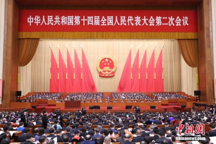 3月5日，十四屆全國人大二次會議在北京人民大會堂開幕。中新社記者 盛佳鵬 攝.jpg