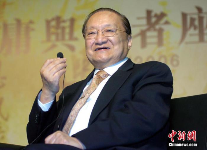 著名作家金庸。中新社記者 王麗南 攝.jpeg