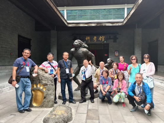 有朋自臺(tái)灣來(lái) 不亦樂(lè)乎  兩岸同胞共赴神農(nóng)架探尋文化與自然之美34
