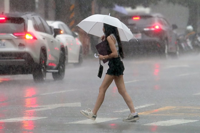 東北季風(fēng)影響及水氣偏多，易有短延時強降雨。（本報系資料照）