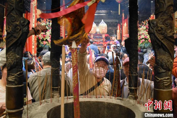 臺(tái)灣大甲媽祖起駕：當(dāng)繞境“遇上”清明假期